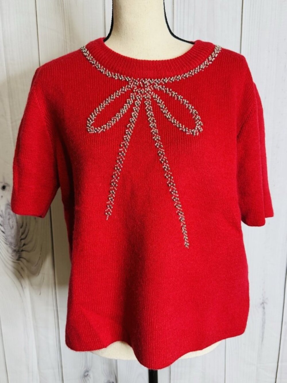 Entro Women's Beaded Bow Sweater Sz L Red Short Sleeve Holiday Cable Knit
